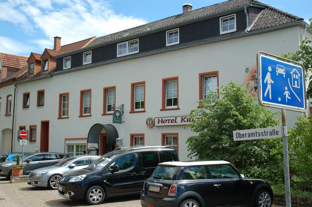 Hotel Kurfuerst Garni Гермерсхайм Экстерьер фото