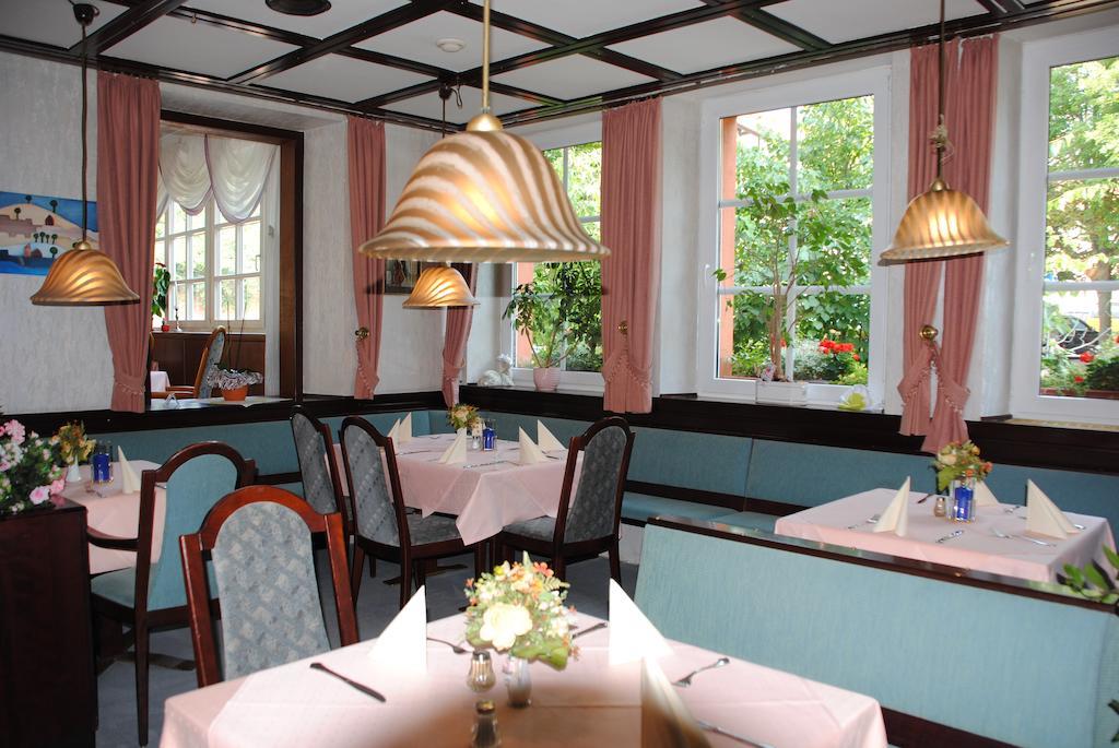 Hotel Kurfuerst Garni Гермерсхайм Экстерьер фото